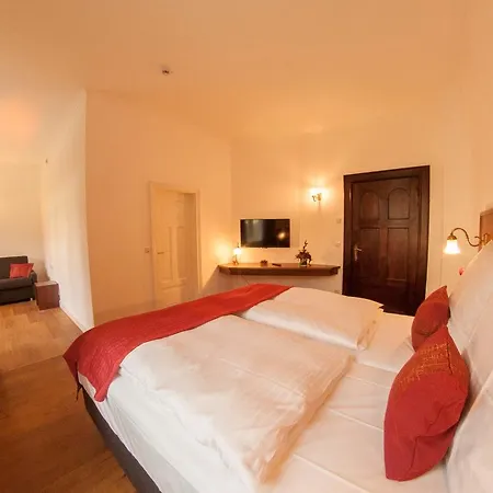 Kleine Wartburg 招待所